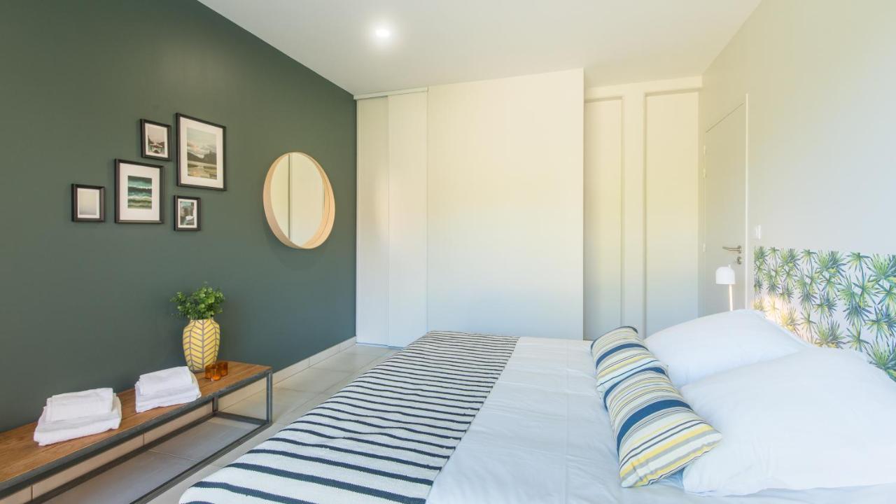 Plein Sud Avec Jacuzzi Privatif Et Parking Prive Apartman Sarlat-la-Canéda Kültér fotó